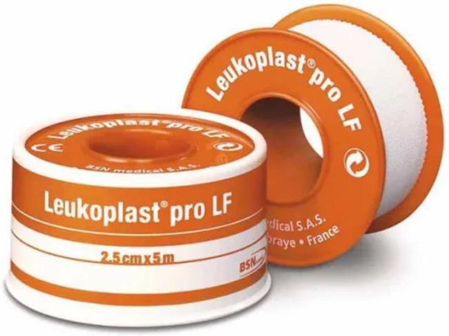 CEROTTO CHIRURGICO MEDICATO IN ROCCHETTO LEUKOPLAST PRO LF CON OSSIDO DI ZINCO 2,5X500 CM - Antica Farmacia Ferrari