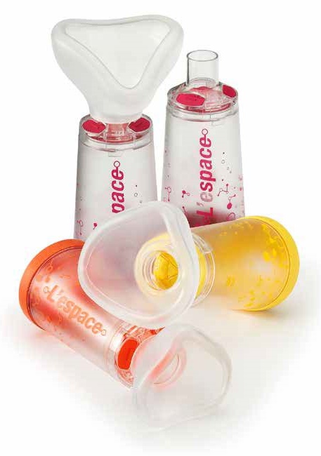 CAMERA DISTANZIATRICE PER EROGATORI SPRAY PREDOSATI L'ESPACE MDI 200ML PER ADULTI COLORE MAGENTA MISURA 65X65X140MM CON VALVOLA - Antica Farmacia Ferrari